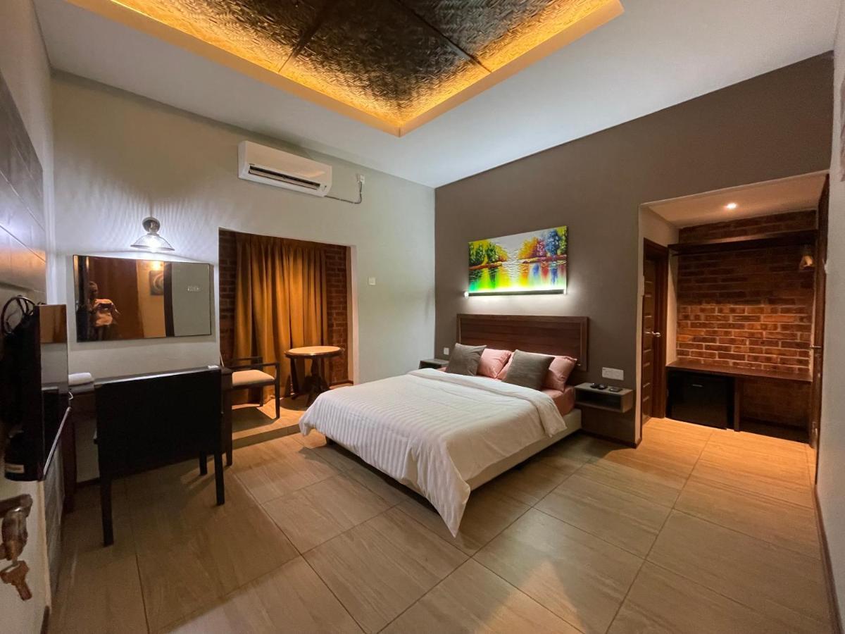 Grand Lodge Langkawi Pantai Cenang  Extérieur photo